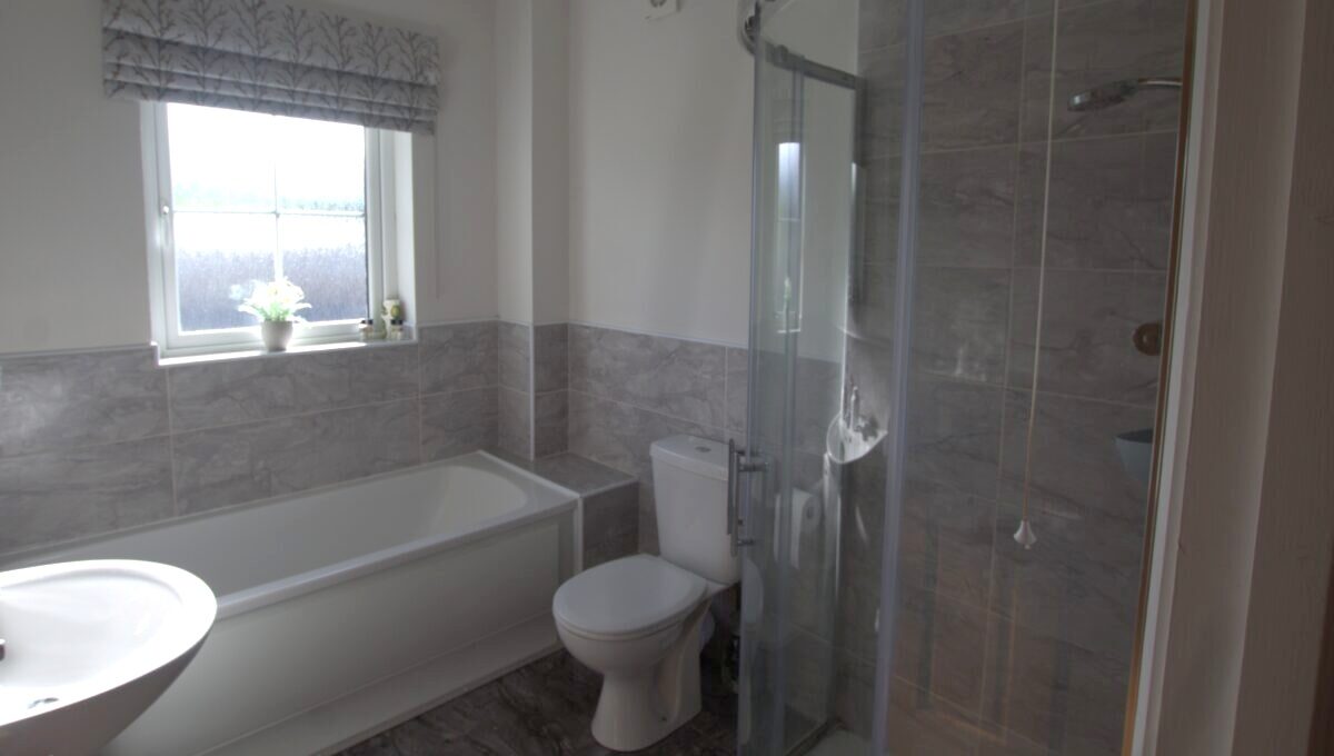 bathroom_brightened_v2